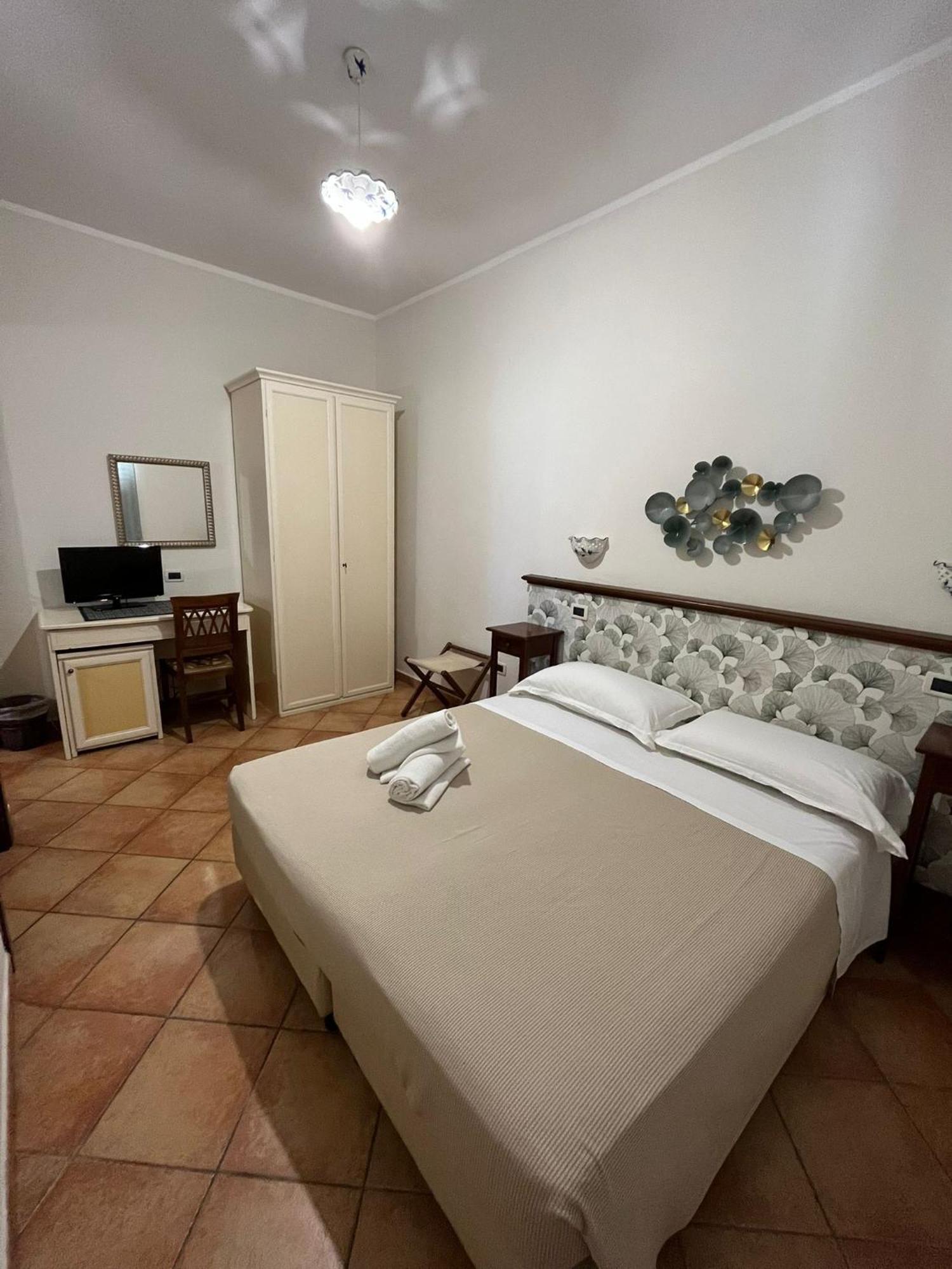 Dormo Da Lia Borgo San Nicola Hotel Mandra Capreria Exterior foto